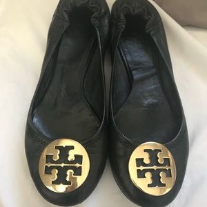 Tory Burch flats in black